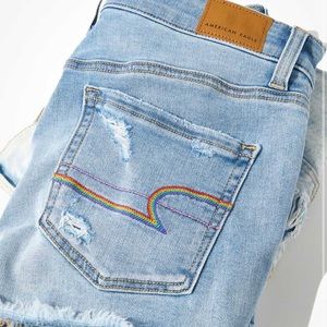 American Eagle 🦅 High - Wasted Shorts